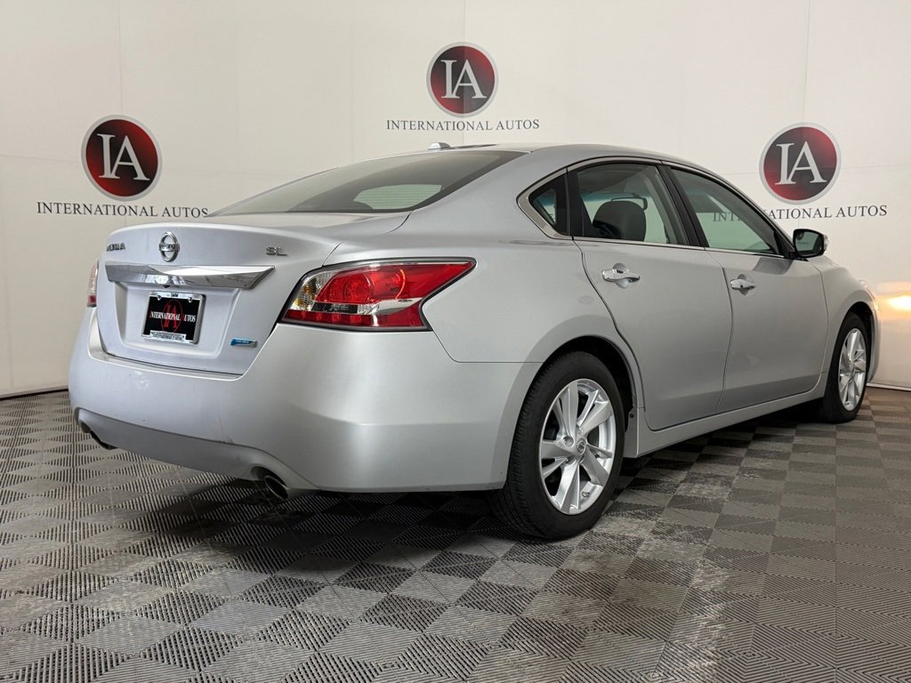 Used 2014 Nissan Altima 2.5 SL w/ Technology Package image 9