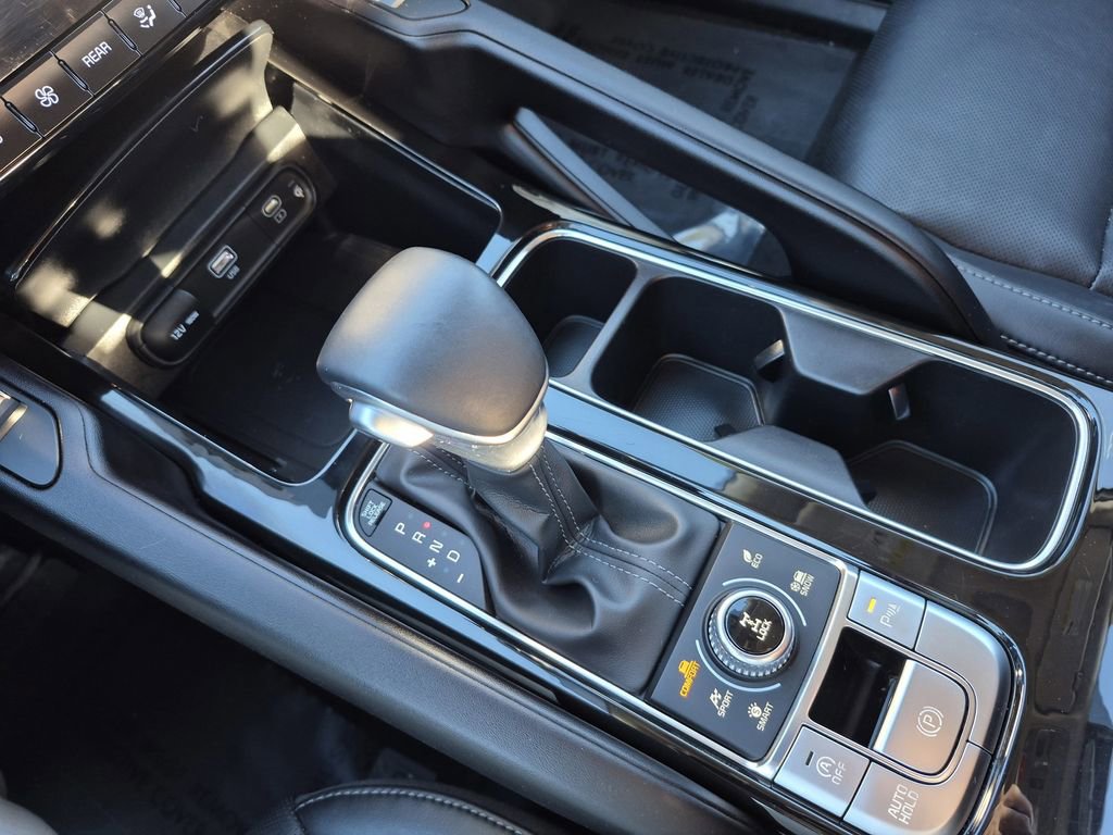 Certified 2025 Kia Telluride S image 24