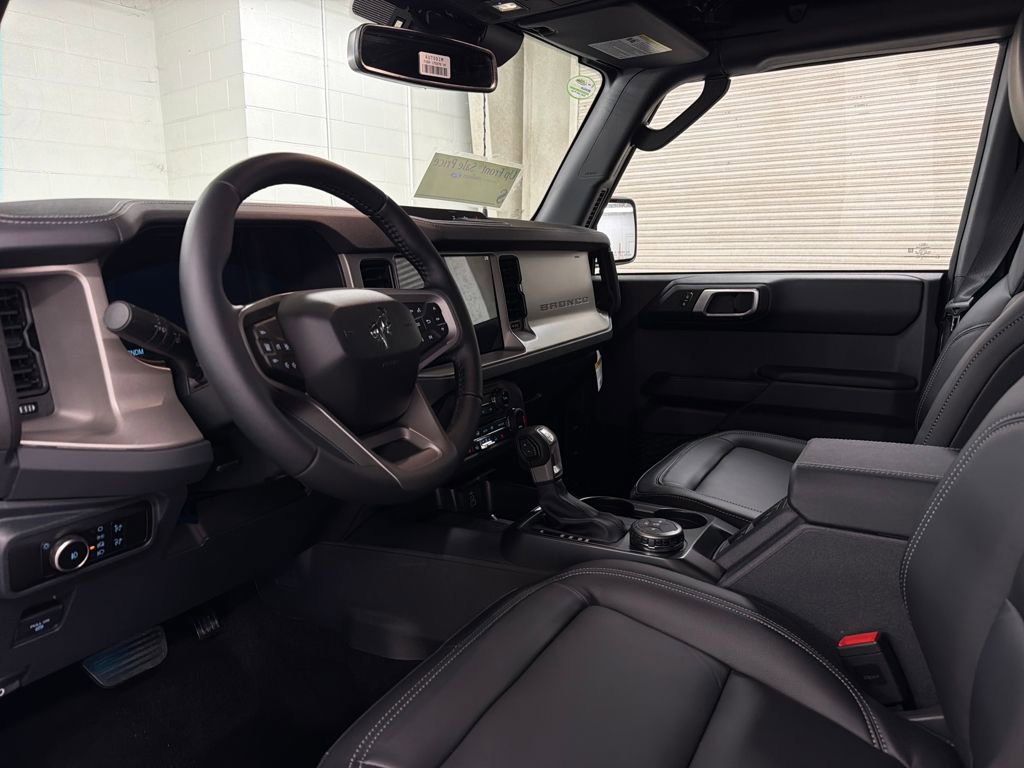 New 2026 Ford Bronco Outer Banks AWD/4WD image 6