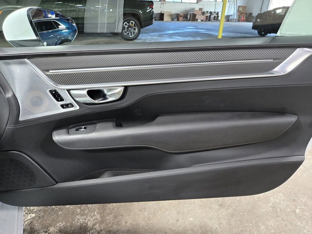 Used 2021 Polestar Polestar 1 Base image 41