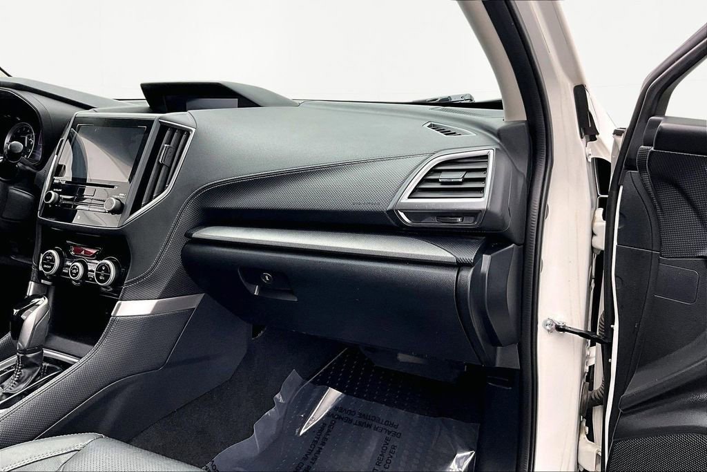 Used 2019 Subaru Forester Limited w/ Popular Package #3 image 17