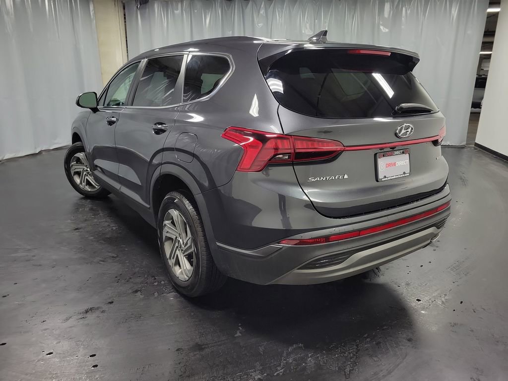 Used 2021 Hyundai Santa Fe SE image 6