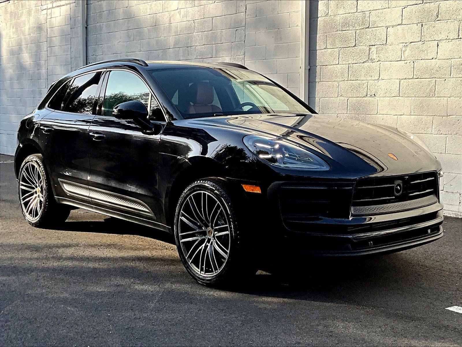 New 2026 Porsche Macan image 7