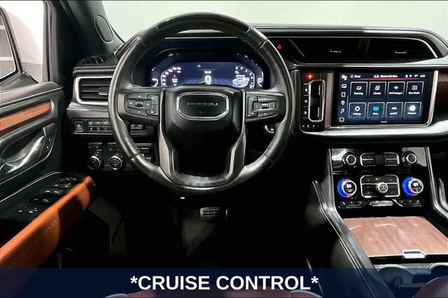 Used 2024 GMC Yukon XL Denali Ultimate AWD/4WD image 11