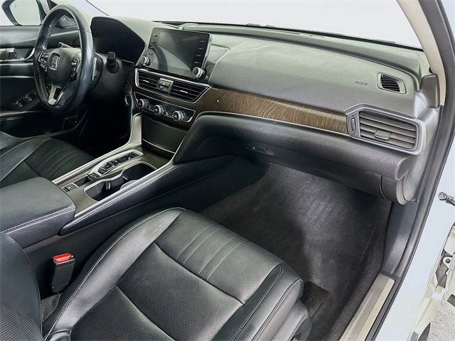 Certified 2018 Honda Accord Touring image 33