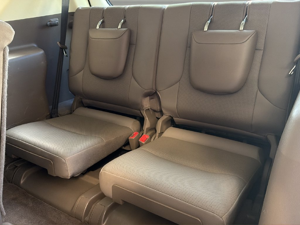 Used 2016 Lexus GX 460 w/ Preferred Accessory Package AWD/4WD image 12