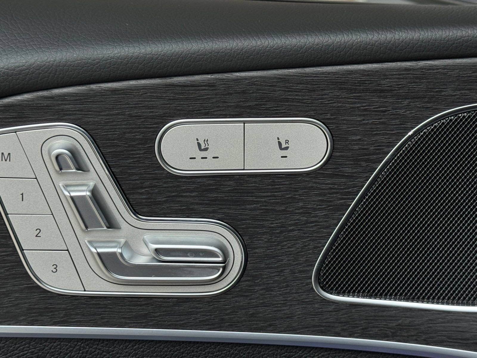 Certified 2025 Mercedes-Benz GLE 350 4MATIC image 12