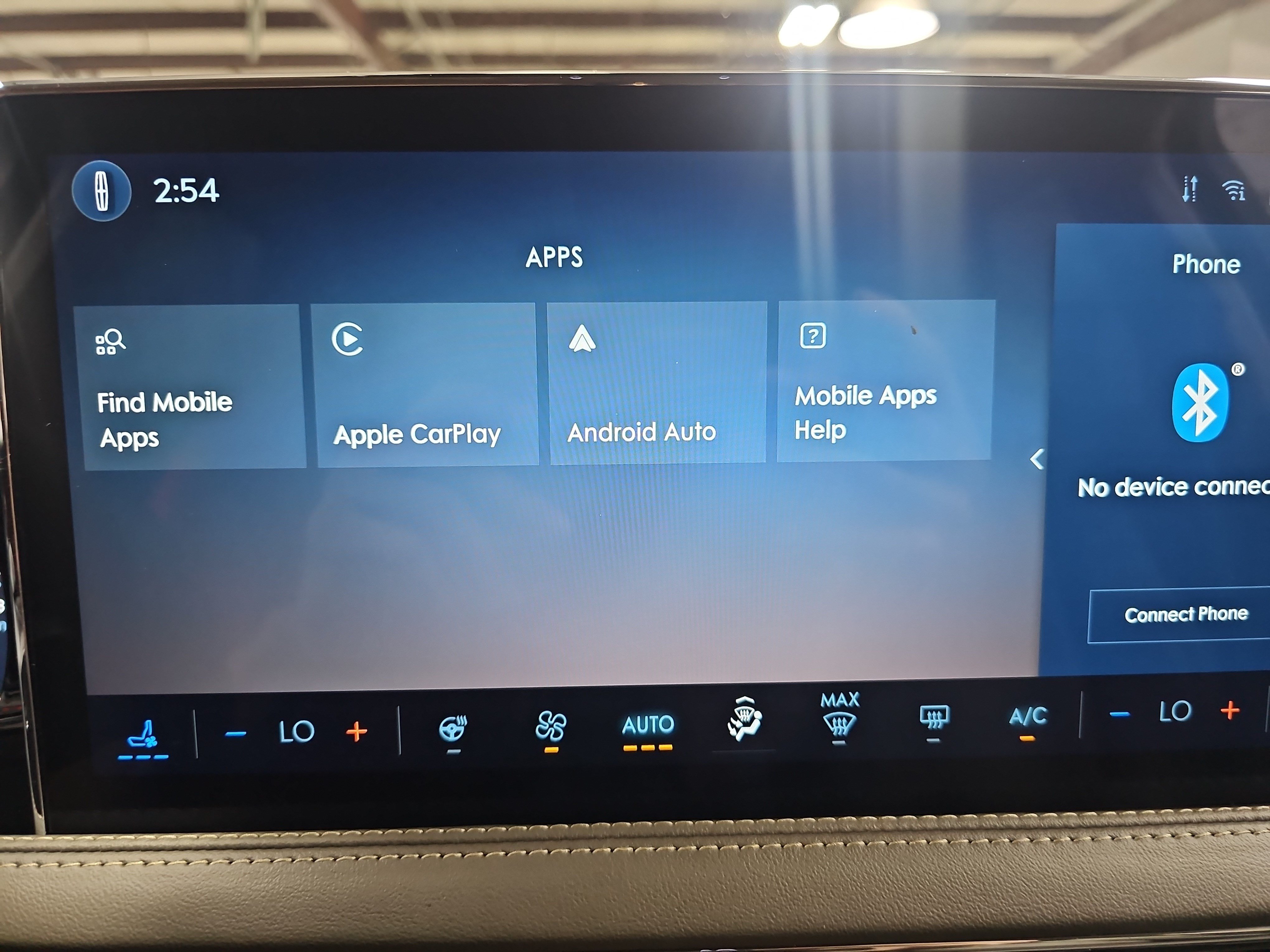 Used 2023 Lincoln Corsair FWD w/ Equipment Group 101A image 23