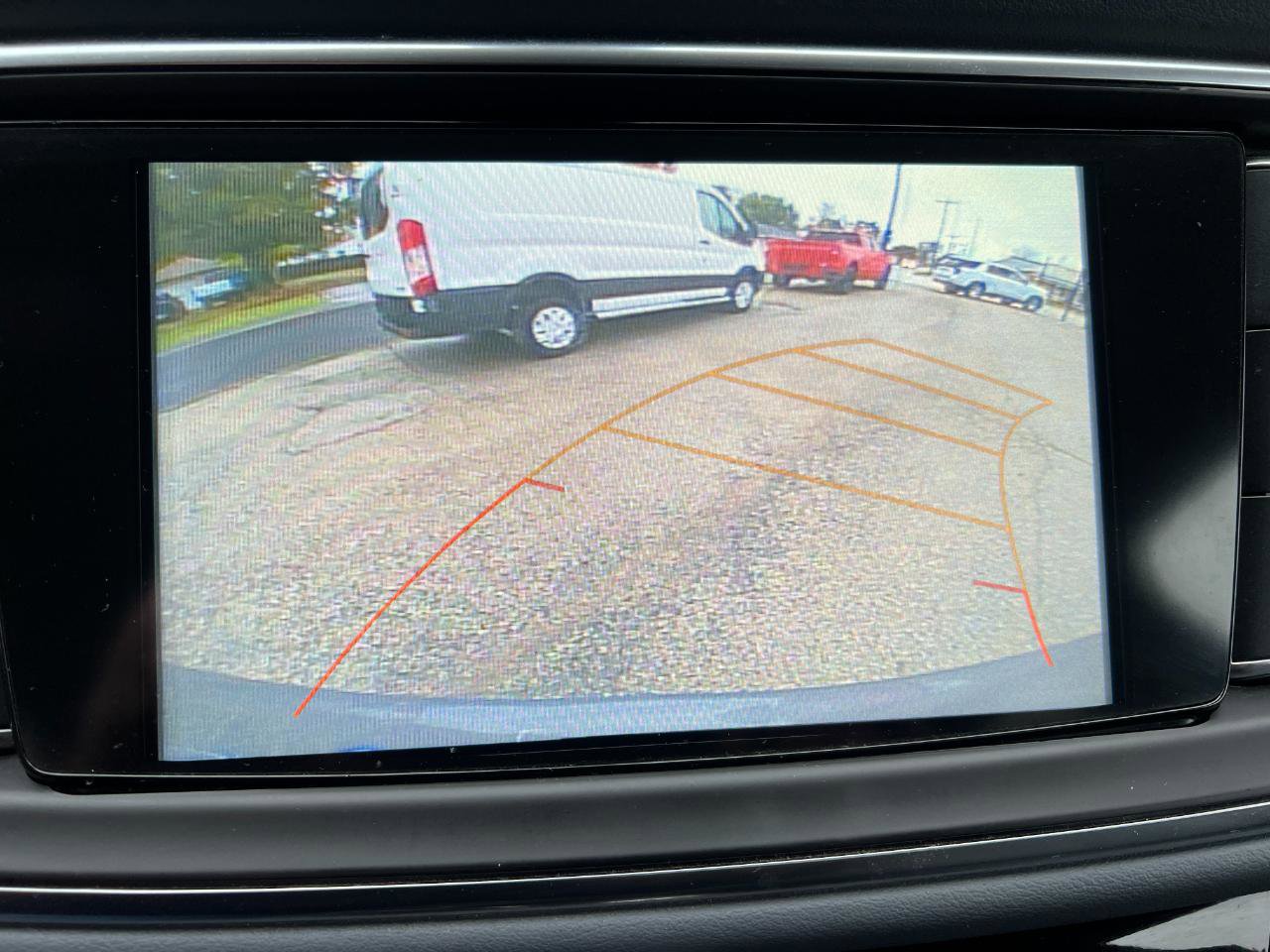 Used 2019 Buick Enclave Essence FWD image 48
