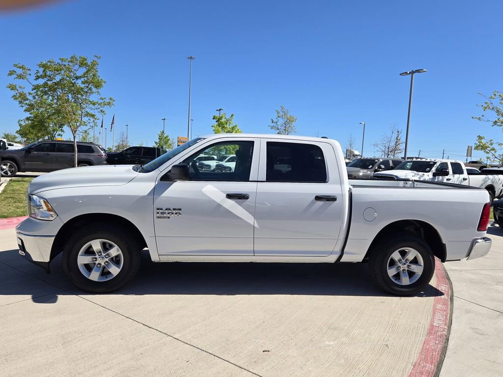 Used 2022 RAM 1500 Classic SLT RWD image 3