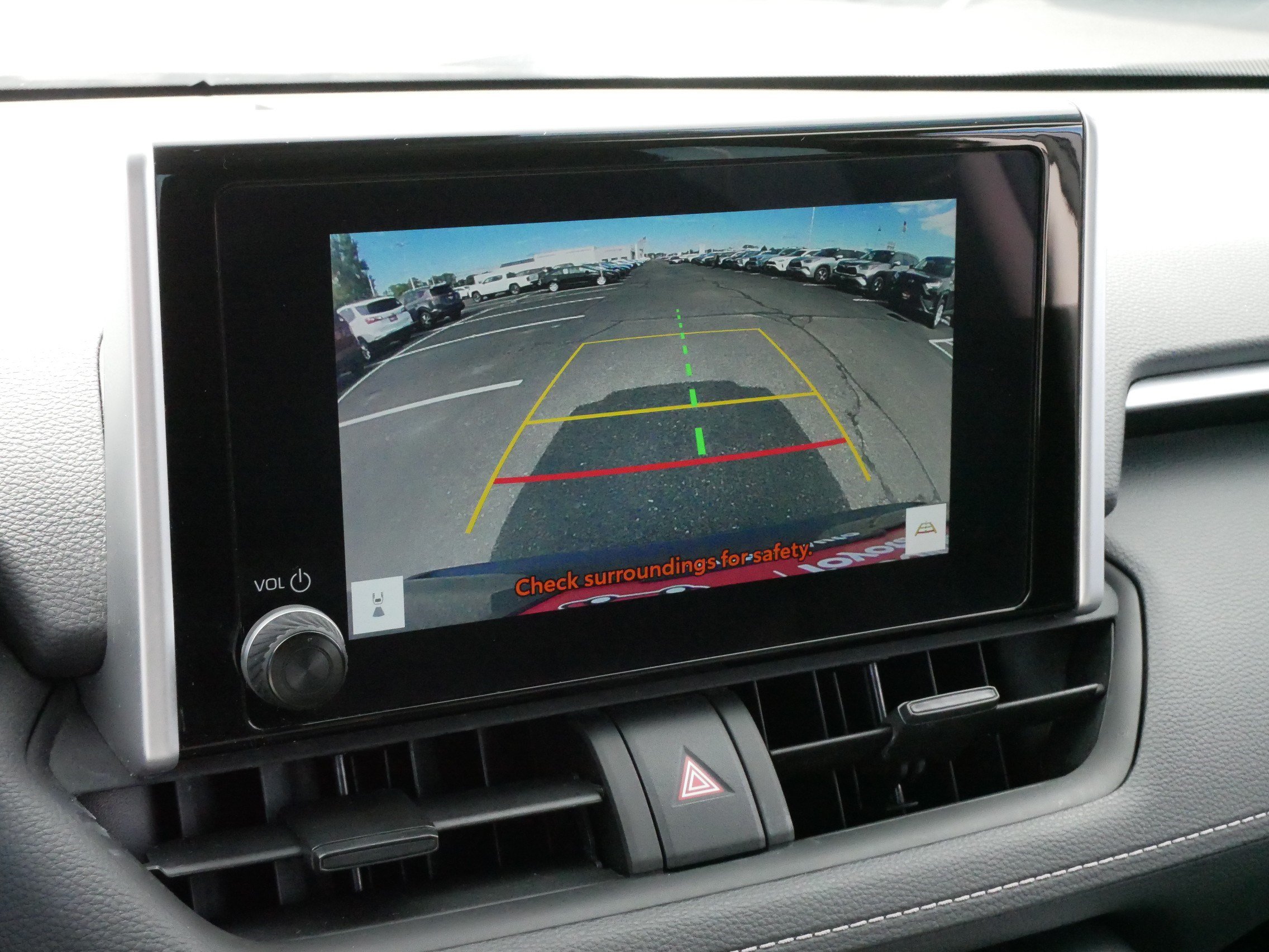 Used 2025 Toyota RAV4 LE AWD/4WD image 30