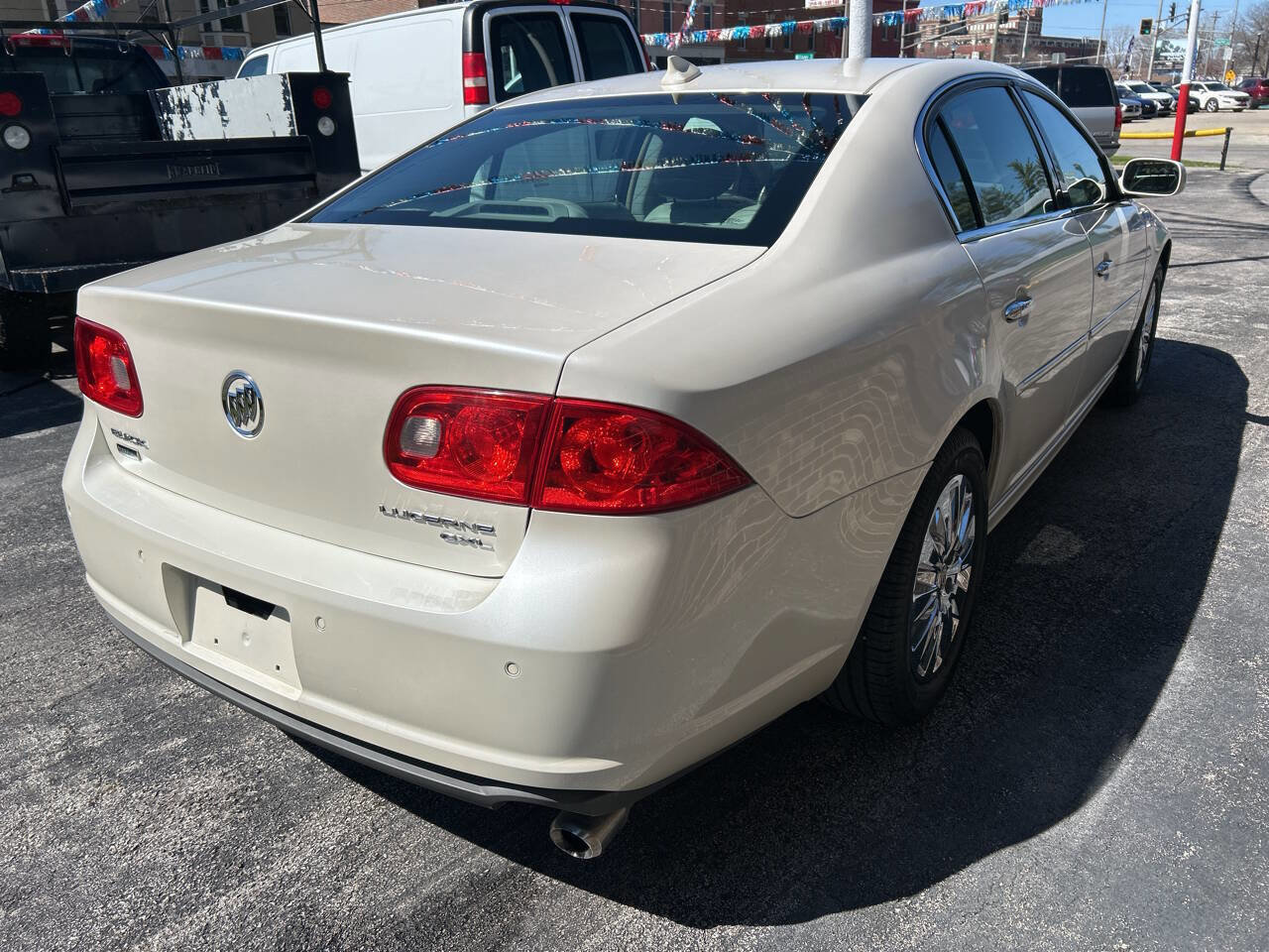 Used 2011 Buick Lucerne CXL image 4