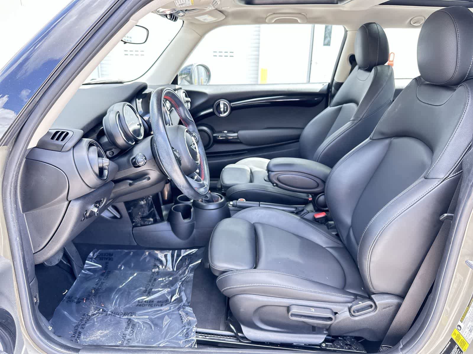 Used 2019 MINI Cooper S w/ Signature Upholstery Package FWD image 12