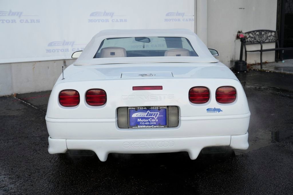 Used 1992 Chevrolet Corvette Convertible image 6