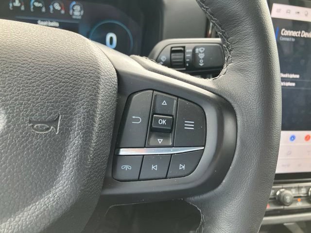 Used 2025 Ford Ranger Lariat w/ FX4 Off-Road Package AWD/4WD image 13