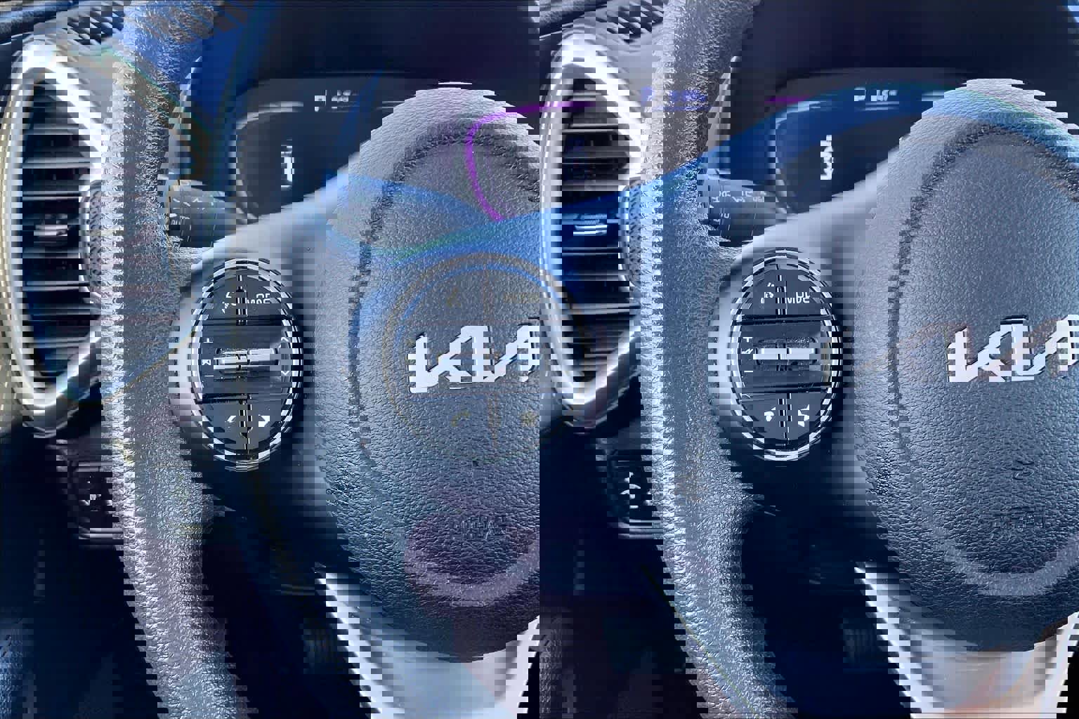 Used 2024 Kia Soul LX w/ Option Group 015 image 46