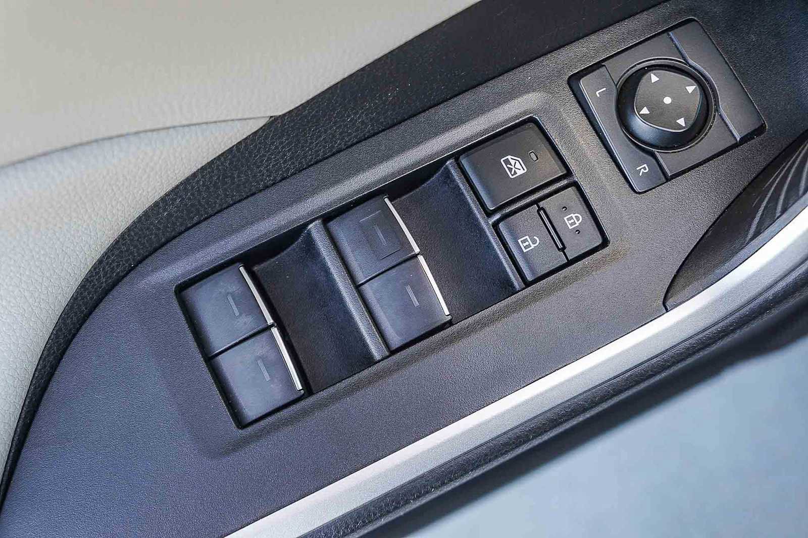 Certified 2024 Toyota RAV4 XLE w/ Convenience Package image 24