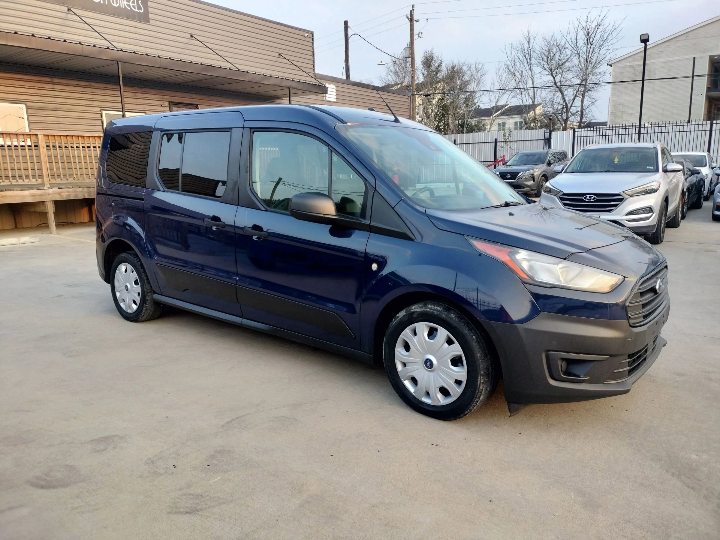 Used 2021 Ford Transit Connect XL image 11