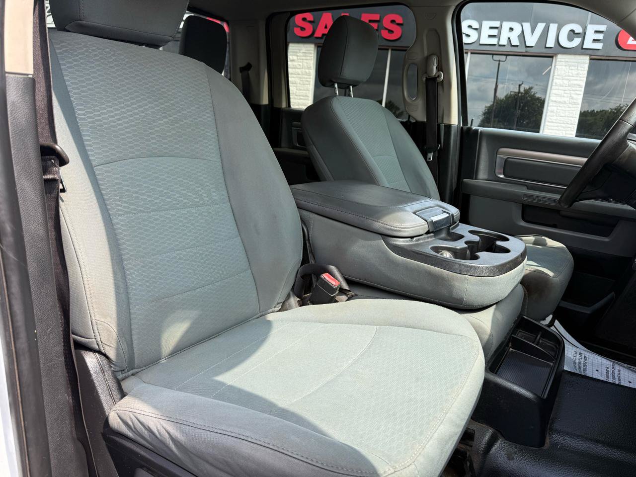 Used 2017 RAM 2500 SLT AWD/4WD image 21