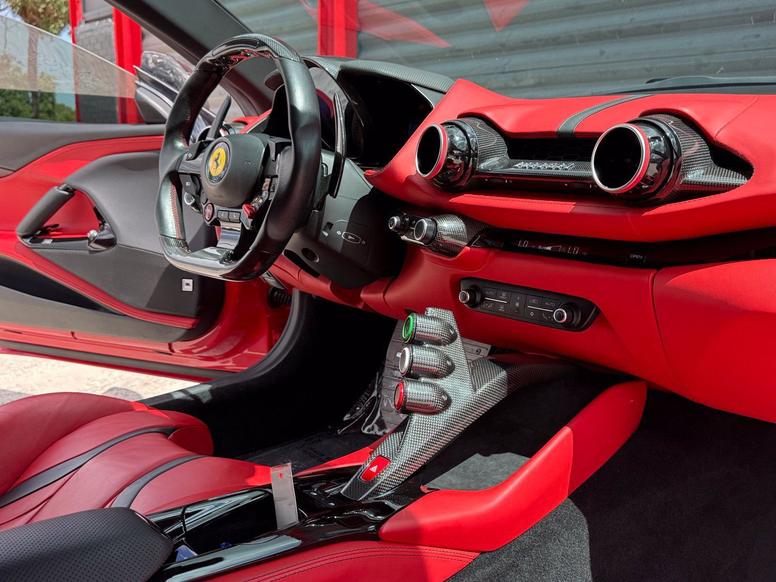 Used 2020 Ferrari 812 Superfast RWD image 56