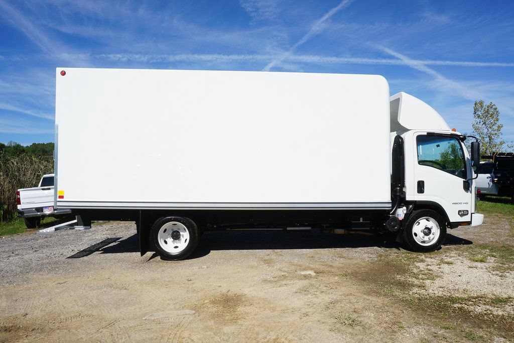 New 2025 Chevrolet Low Cab Forward RWD image 11