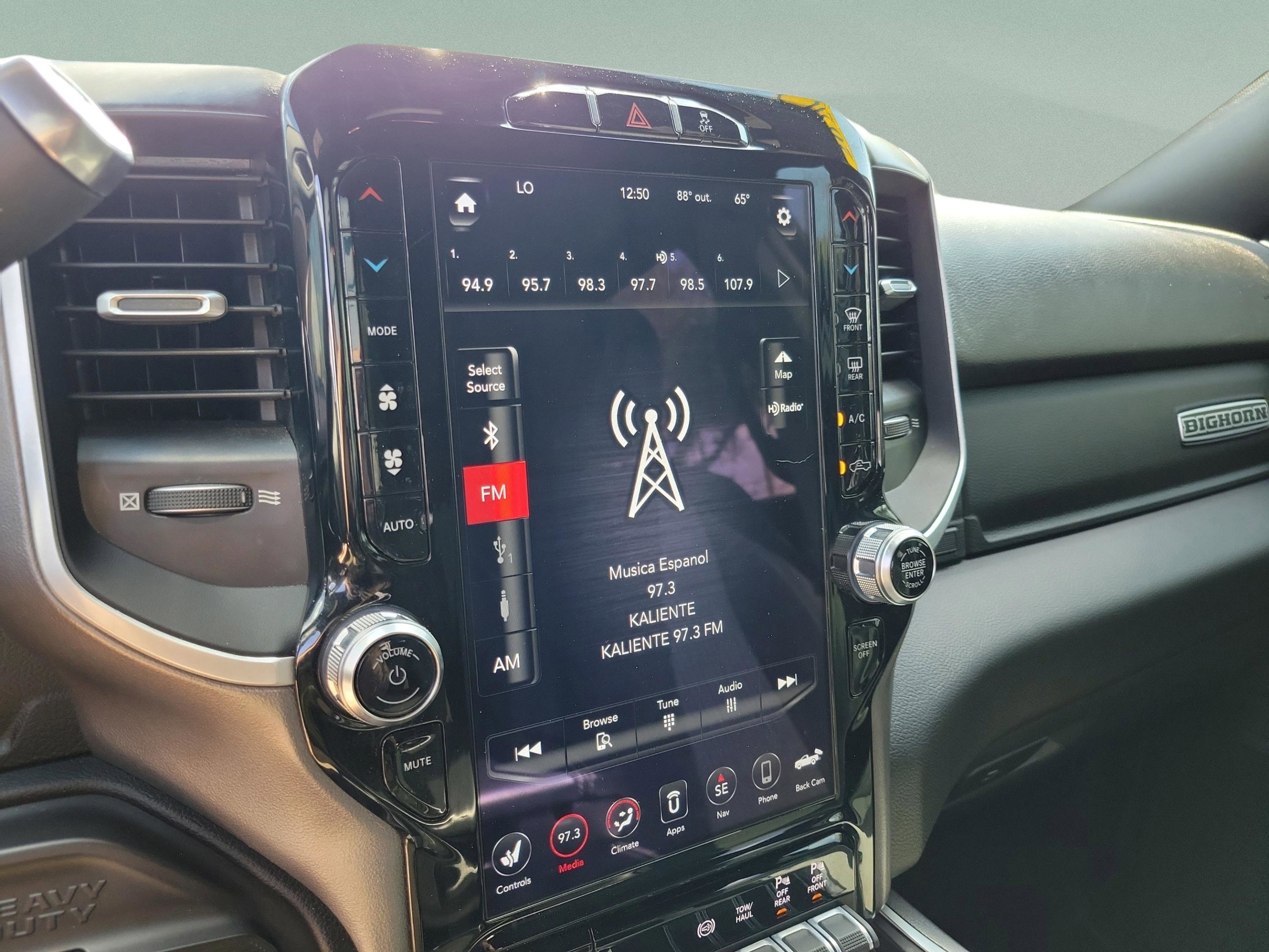 Used 2020 RAM 3500 Big Horn w/ Level 2 Equipment Group image 20