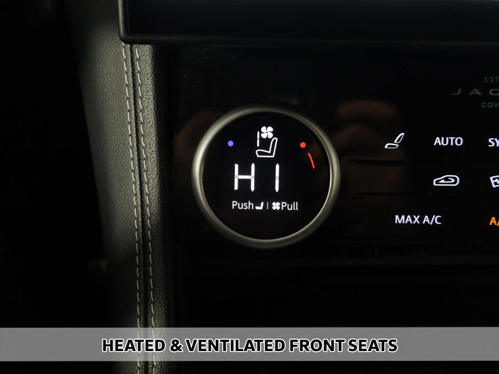 Used 2024 Jaguar F-PACE R-Dynamic S image 9