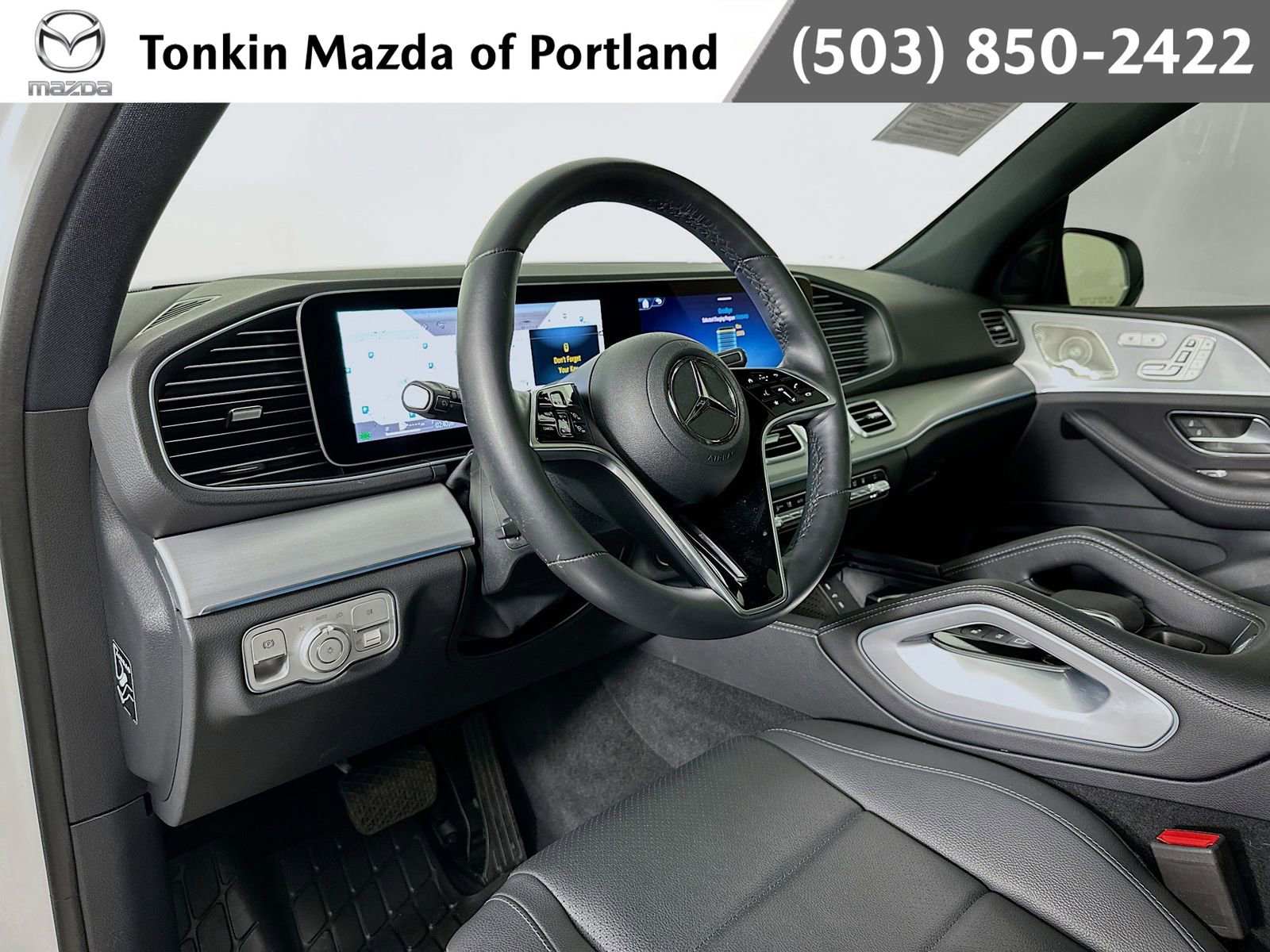 Used 2025 Mercedes-Benz GLE 450e 4MATIC image 9