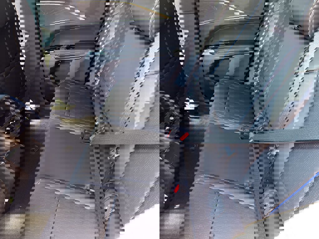 New 2026 Cadillac Lyriq Luxury image 26