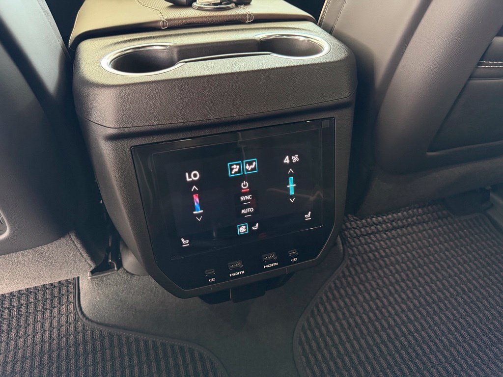 New 2027 GMC Yukon Denali Ultimate AWD/4WD image 22