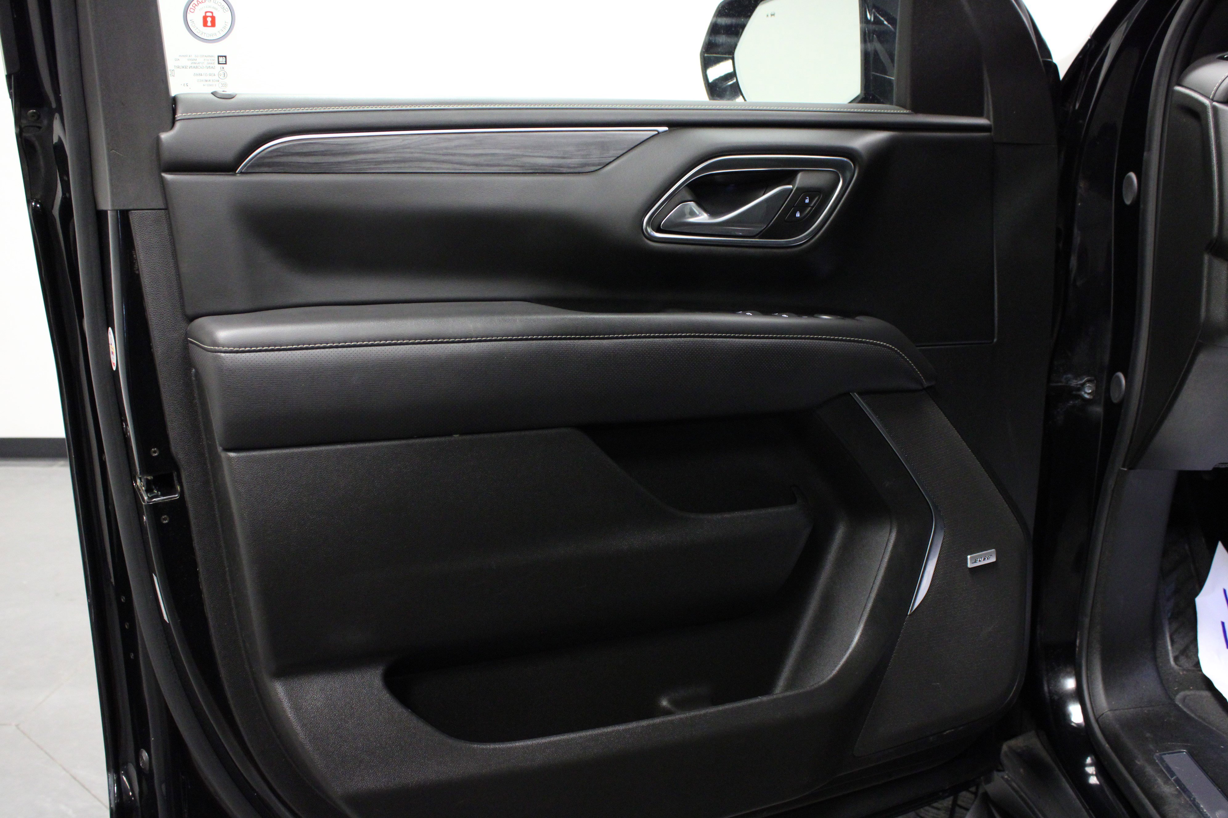 Used 2024 GMC Yukon SLT image 11