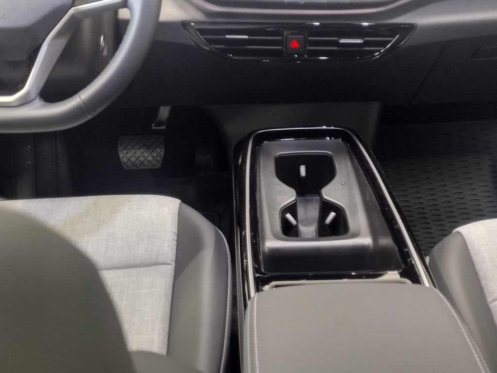 New 2026 Volkswagen ID.4 Pro AWD/4WD image 32