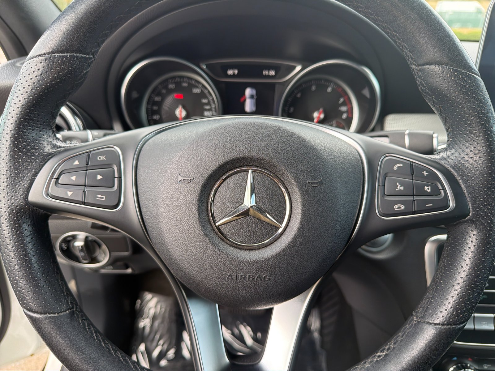Certified 2020 Mercedes-Benz GLA 250 4MATIC image 22