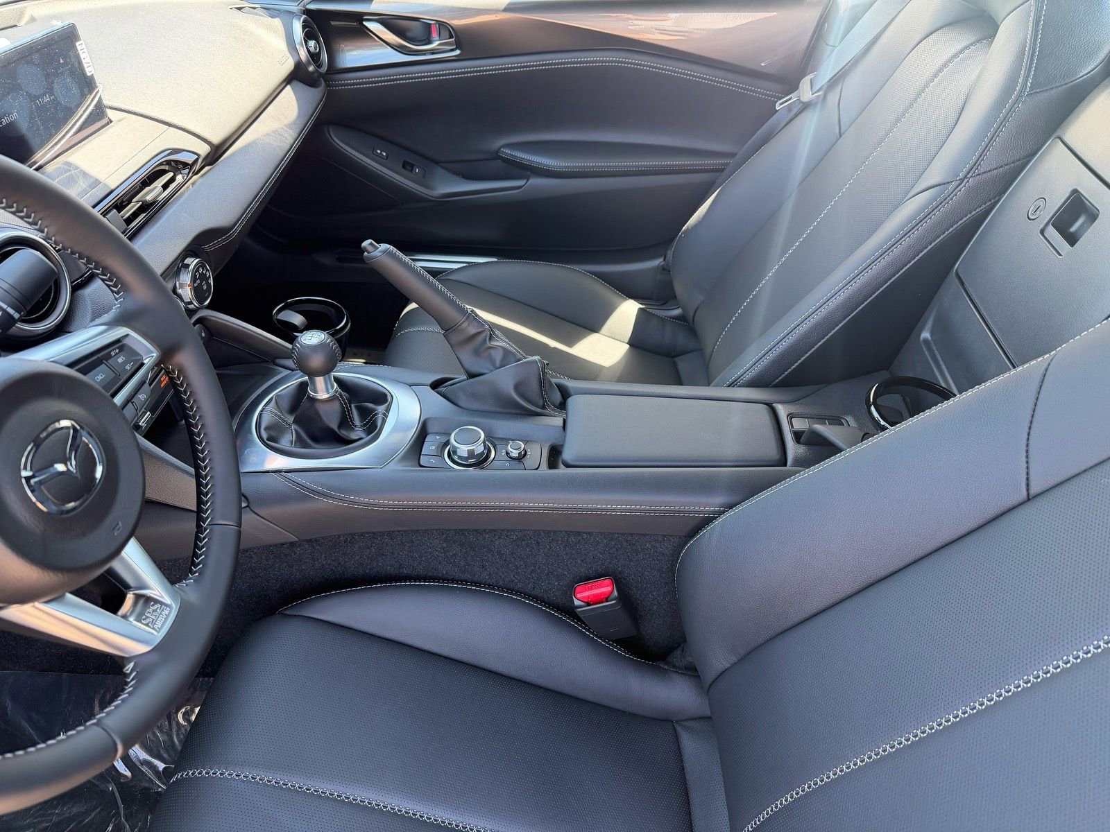 New 2026 MAZDA MX-5 Miata RF Grand Touring w/ Weather Package RWD image 14
