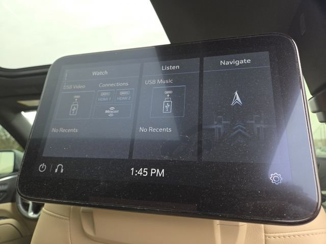 Used 2021 Cadillac Escalade Premium Luxury w/ Driver Assist Tech Package image 20