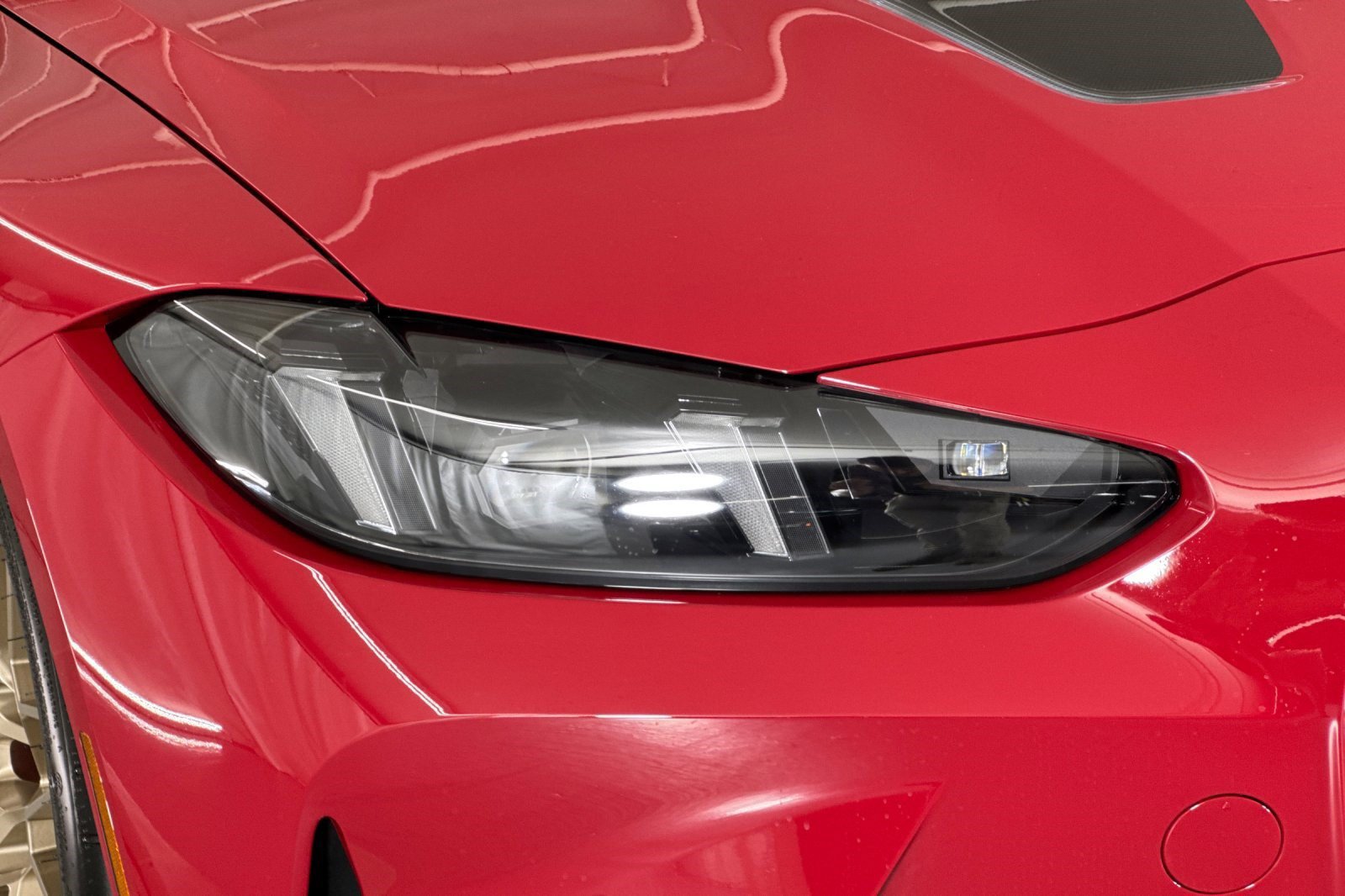 New 2027 BMW M3 w/ M Carbon Exterior Package RWD image 12