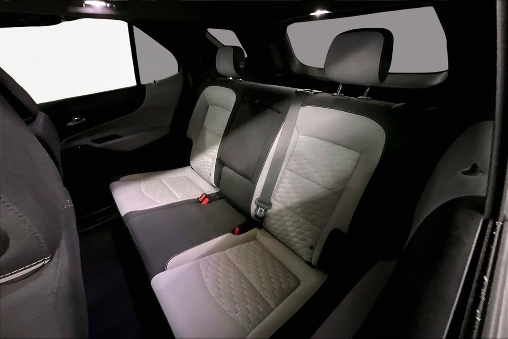 Used 2020 Chevrolet Equinox LS w/ LS Convenience Package image 24