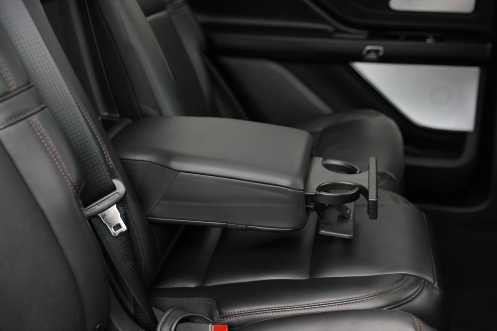 Used 2023 Lincoln Aviator Reserve w/ Equipment Group 201A image 25