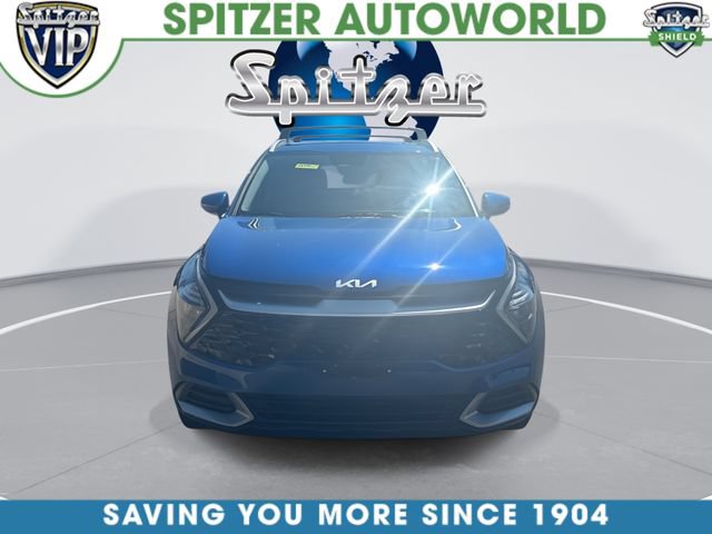 Used 2023 Kia Sportage EX AWD/4WD image 3