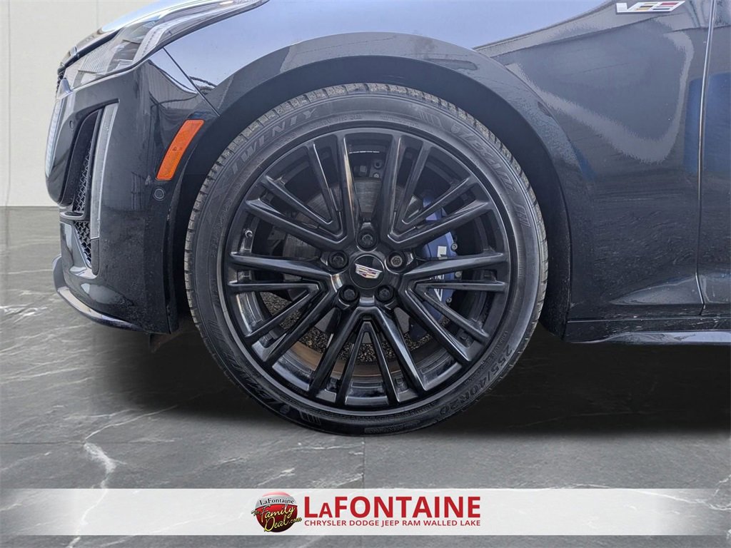 Used 2020 Cadillac CT5 V w/ Premium Package image 29