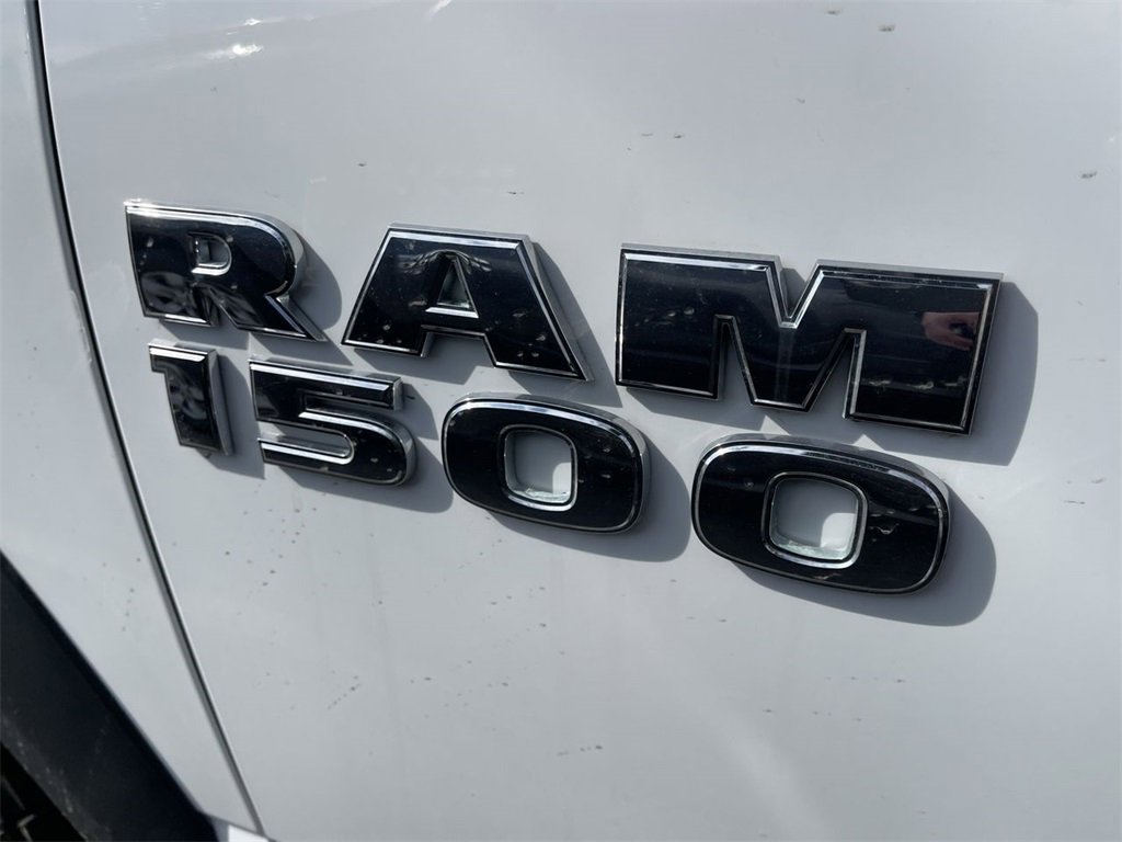 Used 2015 RAM 1500 ST w/ SXT Appearance Group image 3