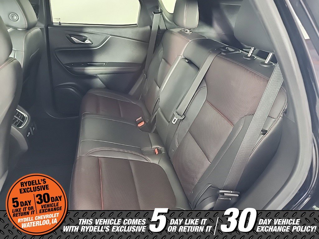 Used 2022 Chevrolet Blazer RS w/ Enhanced Convenience Package image 23