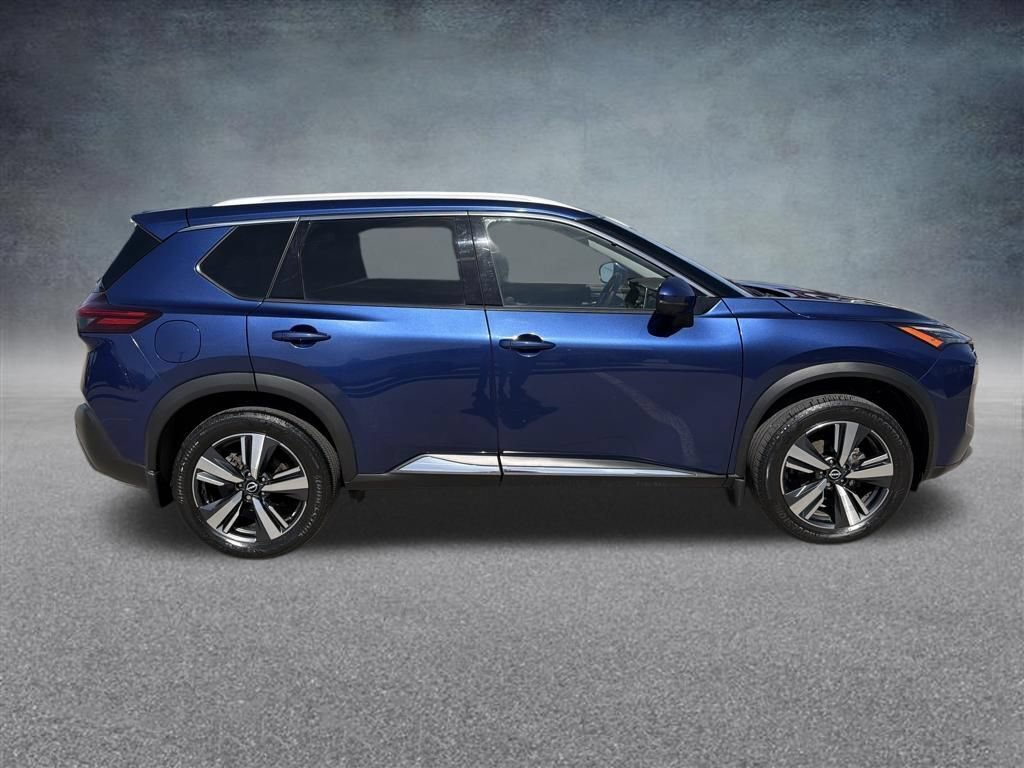 Used 2023 Nissan Rogue SL AWD/4WD image 6