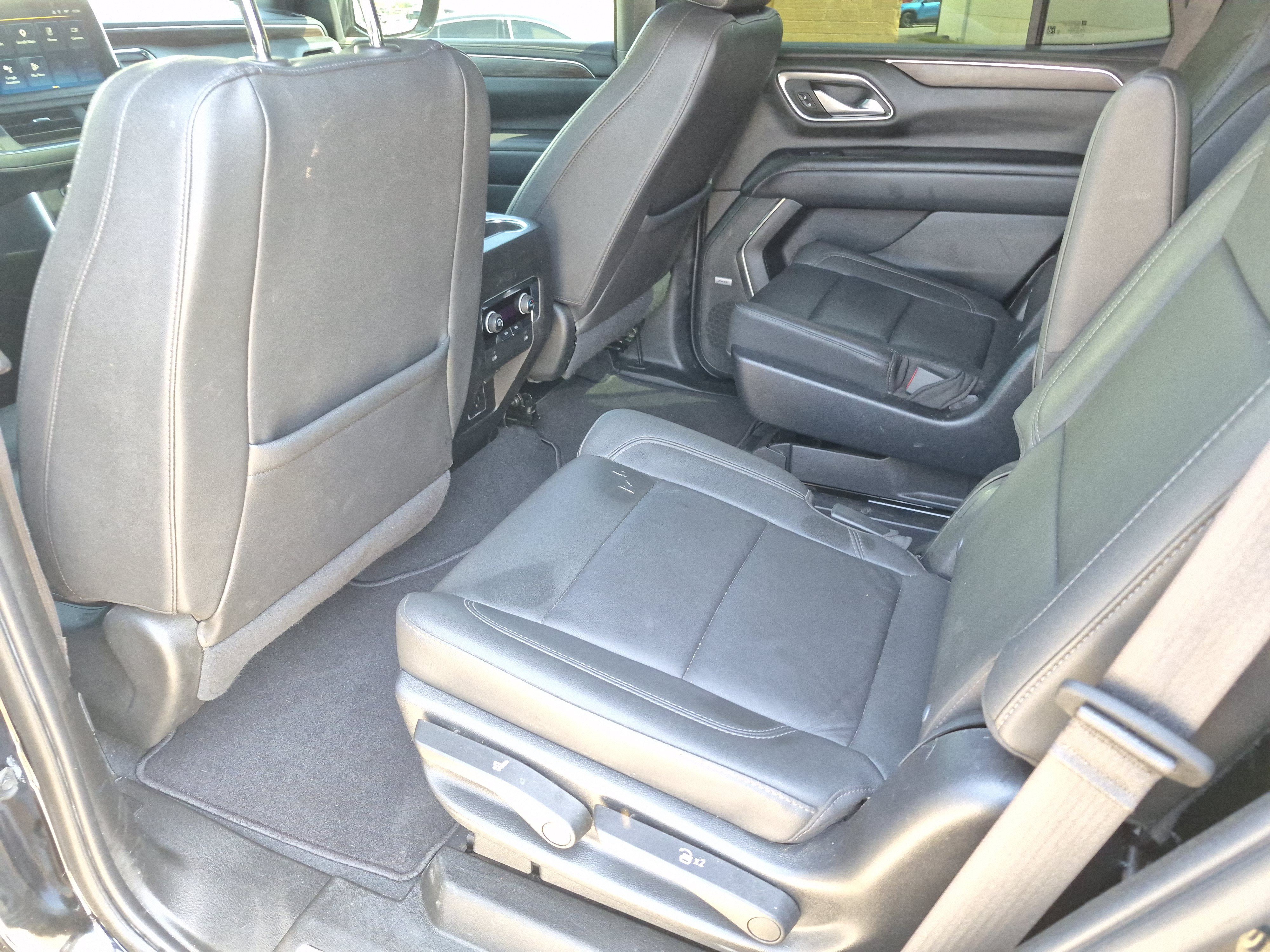 Used 2023 Chevrolet Tahoe Z71 AWD/4WD image 13