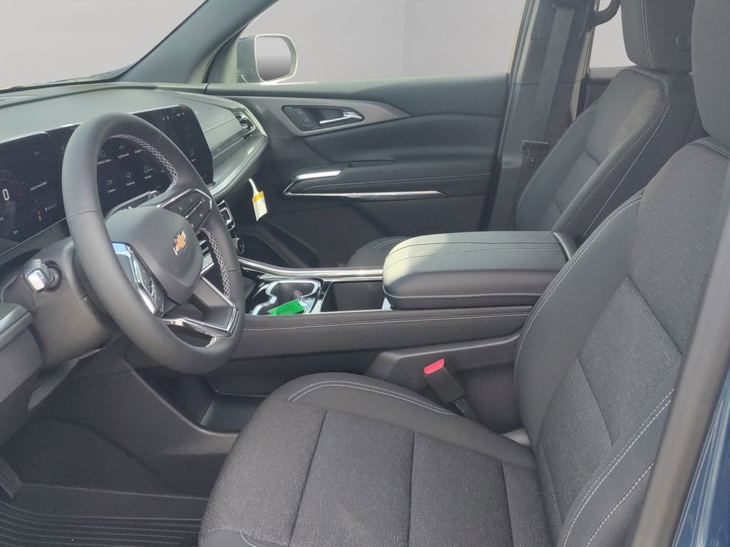 New 2026 Chevrolet Traverse LT w/ LPO, Floor Liner Package image 11