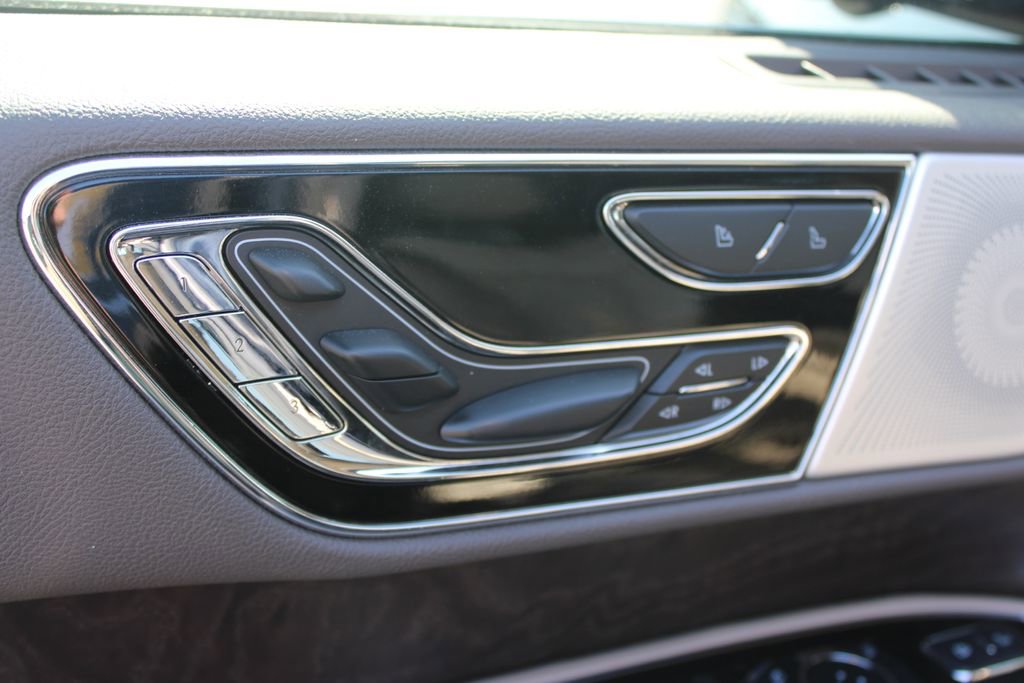 Used 2024 Lincoln Navigator L Reserve AWD/4WD image 21