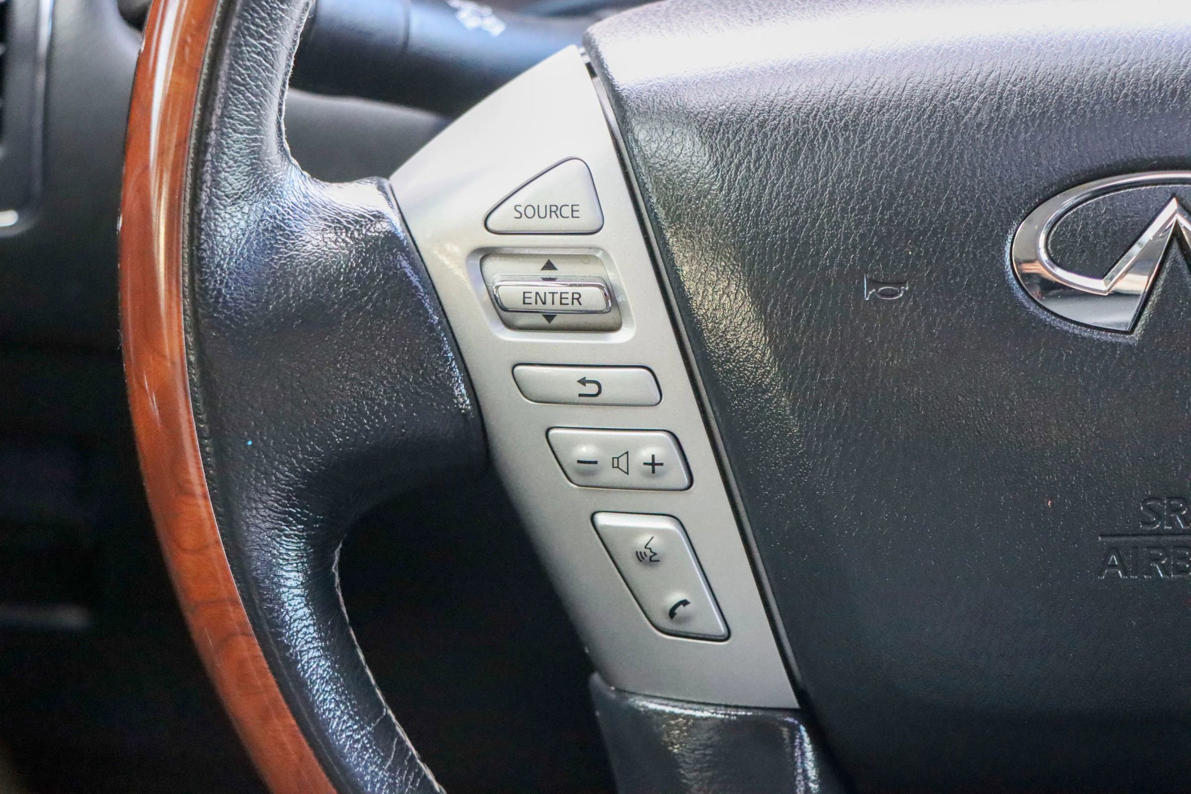 Used 2018 INFINITI QX80 2WD image 34