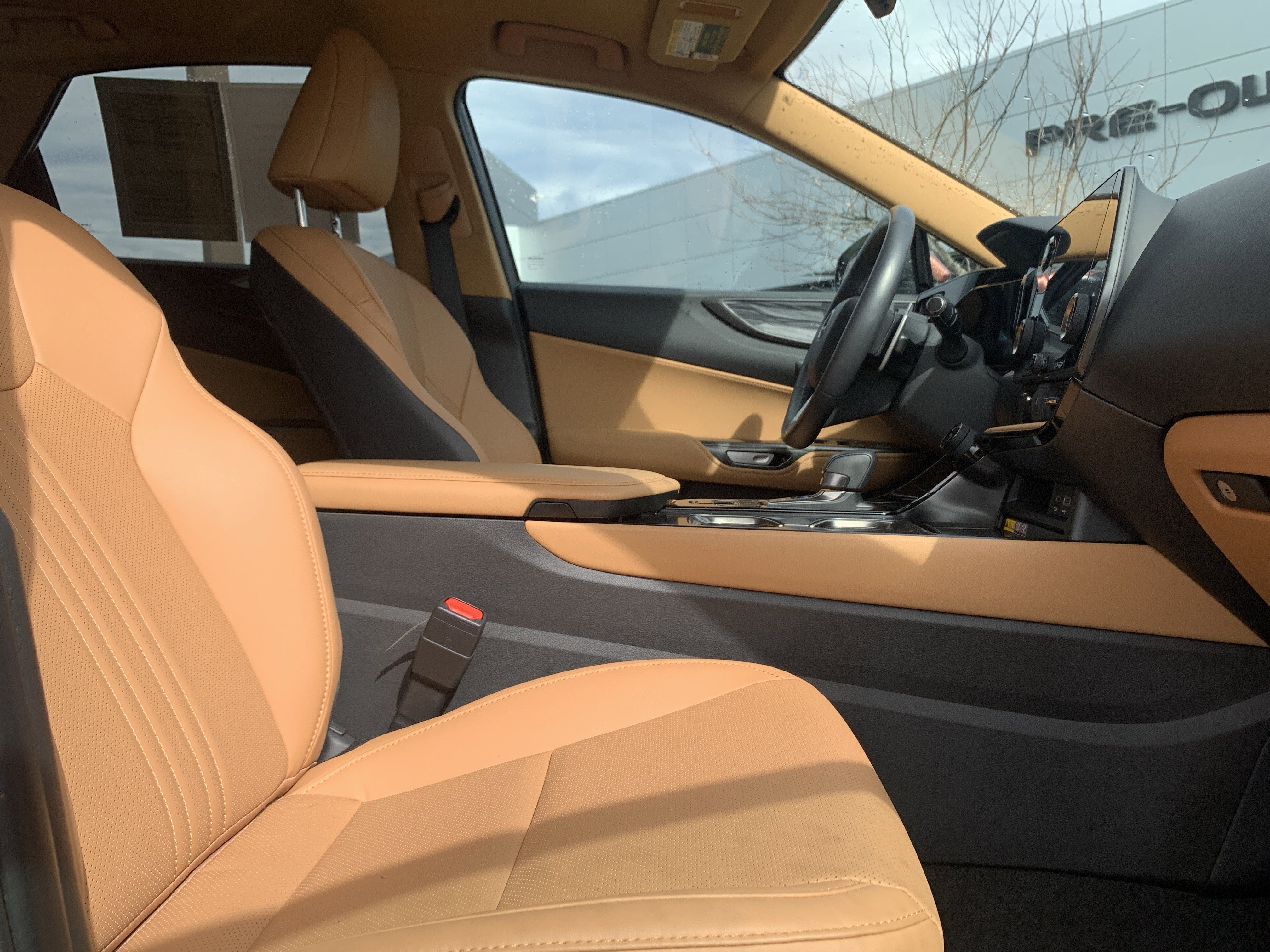 Certified 2025 Lexus NX 250 FWD w/ Towing Package (2000 Lbs) image 35