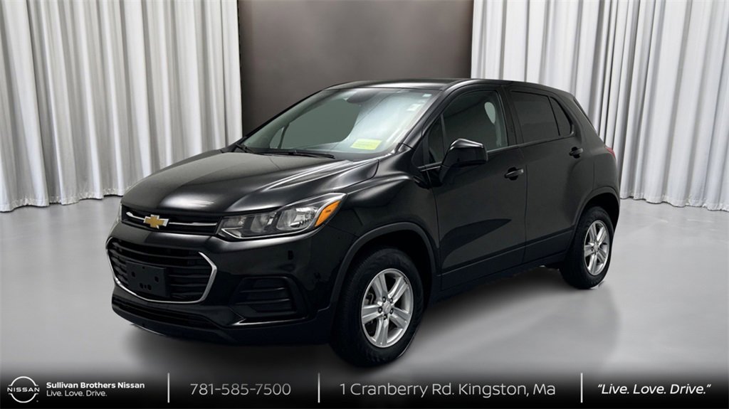 Used 2022 Chevrolet Trax LS w/ Tint and Cruise Package
