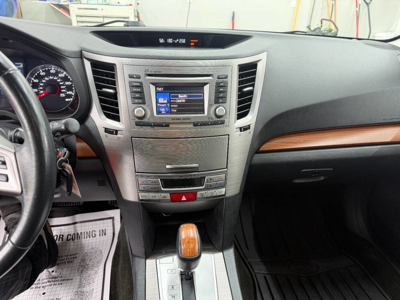 Used 2014 Subaru Outback 2.5i Limited w/ Moonroof Package image 23